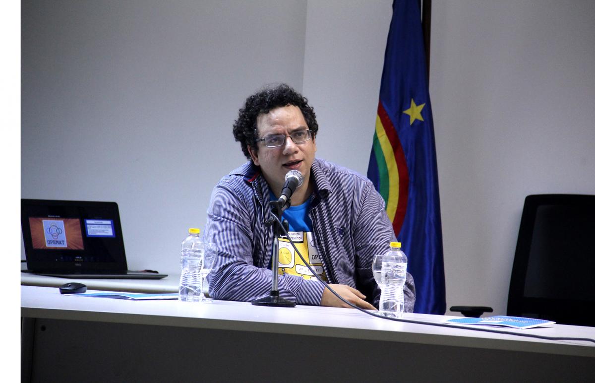 professor thiago dias